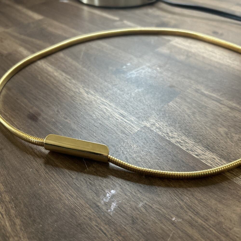 Vintage 80s Gold Tone Serpentine Coil Stretch Belt Buckles 28” And More USA